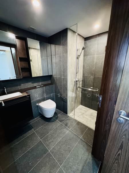 View at Kismis, 21 Lorong Kismis, 2 Bedrooms, 592 sqft, Condominium For Rent, by Chris Yeoh, 60011689 - Bathroom - PropertyGuru.com.sg