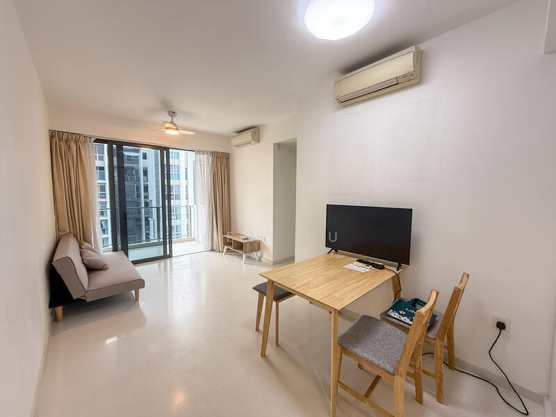 Bartley Ridge, 32 Mount vernon road, 2 Bedrooms, 721 sqft, Condominium For Rent, by Ken Wu, 60011800 - Living Room - PropertyGuru.com.sg