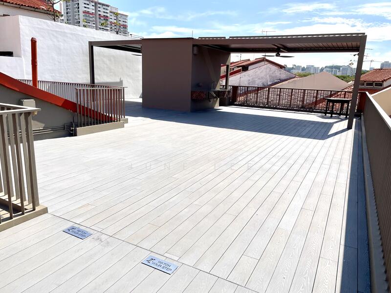 Large Rooftop terrace