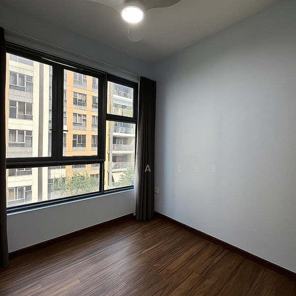 The Brownstone, 160 Canberra Drive, 3 Bedrooms, 936 sqft, Executive Condominium For Rent, by Laura Lee, 60012456 - Common bedroom - PropertyGuru.com.sg