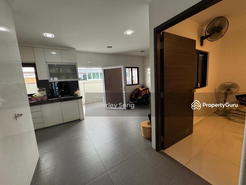 For Sale - Luxury 4BR inter-terrace in Prime District 15, well maintained & charming, Good investment for sale