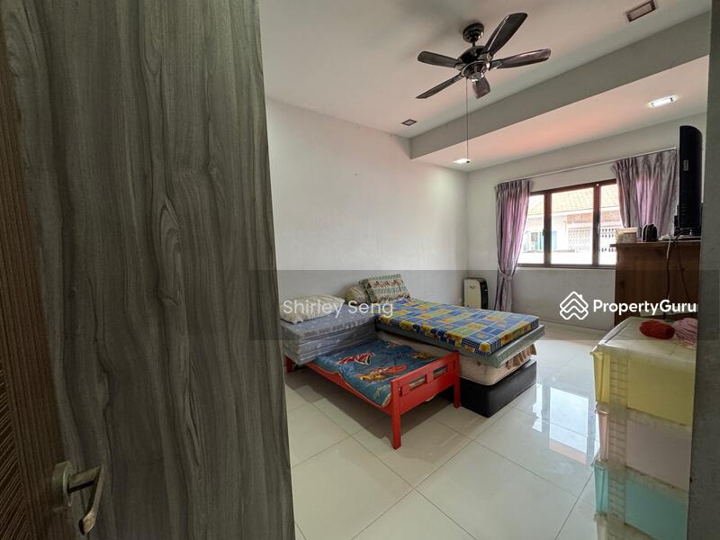 For Sale - Luxury 4BR inter-terrace in Prime District 15, well maintained & charming, Good investment for sale