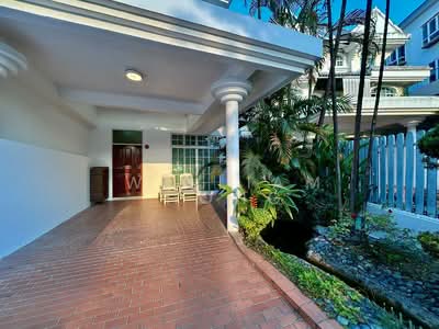 For Sale - 3-sty 999 Semi-D near Kovan MRT, 1km to Holy Innocents