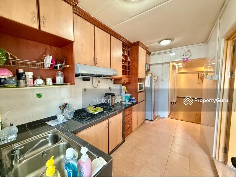 For Sale - 544 Woodlands Drive 16