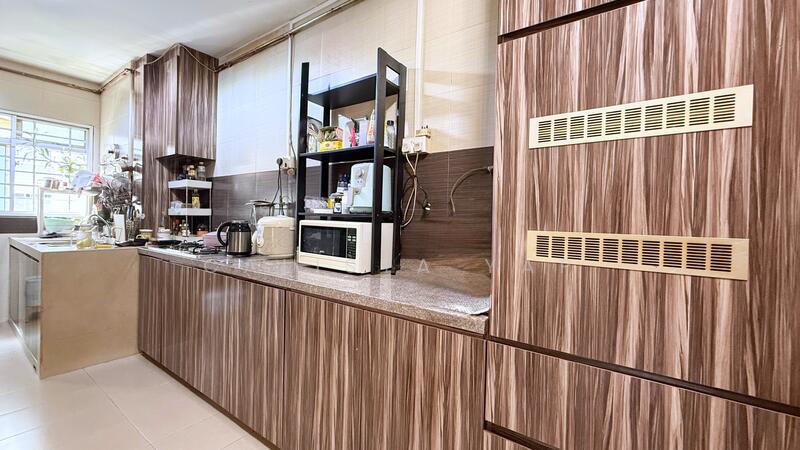 For Sale - 825 Yishun Street 81