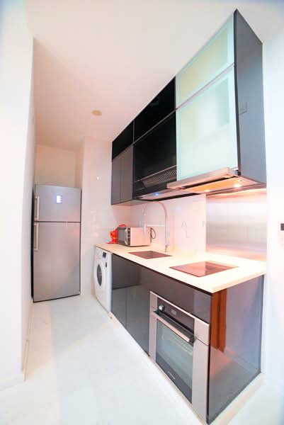 Daisy Suites, 35 Daisy Road Singapore, 2 Bedrooms, 592 sqft, Apartment For Sale, by Lee Shan Sheryl, 60013700 - Kitchen - PropertyGuru.com.sg