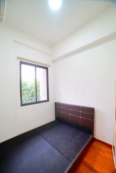 Daisy Suites, 35 Daisy Road Singapore, 2 Bedrooms, 592 sqft, Apartment For Sale, by Lee Shan Sheryl, 60013700 - Bedroom - PropertyGuru.com.sg
