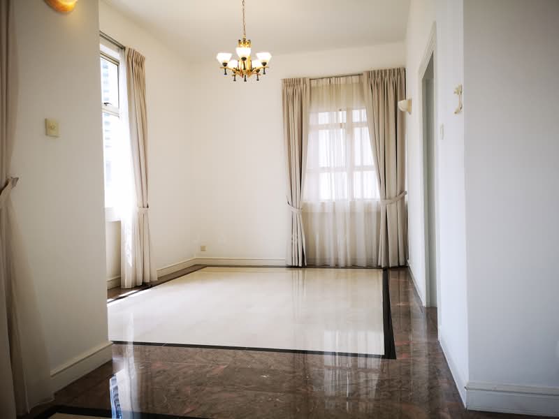 2 Leonie Hill Road photo 4