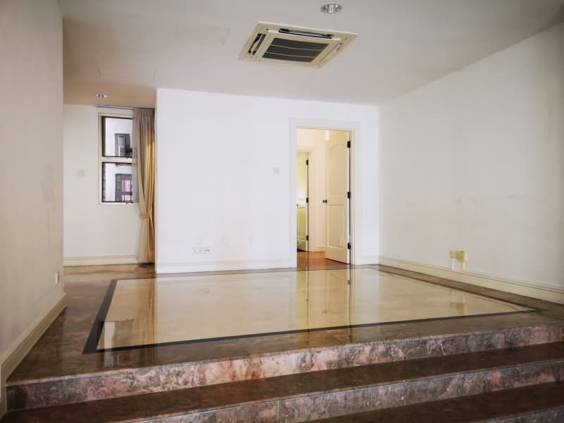 2 Leonie Hill Road photo 5