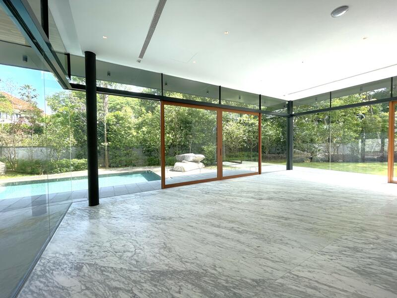 For Sale - SHIROHANA MASTERPIECE @ BOTANIC GDNS!!