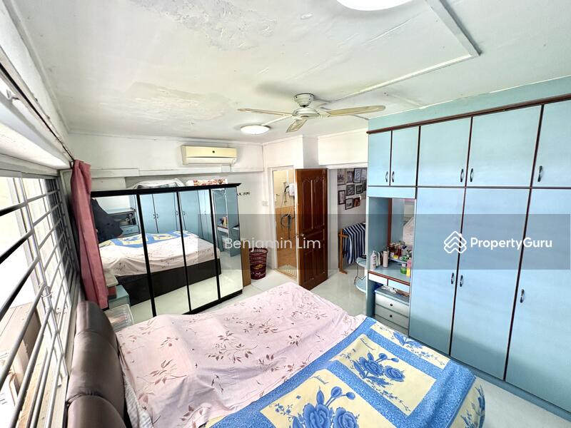 For Sale - 556 Jurong West Street 42
