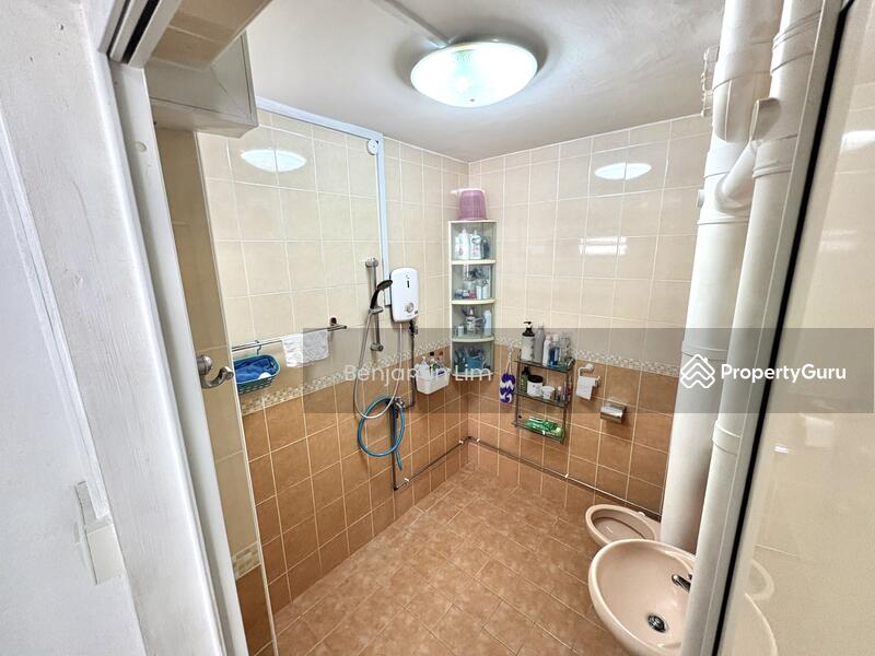 For Sale - 556 Jurong West Street 42