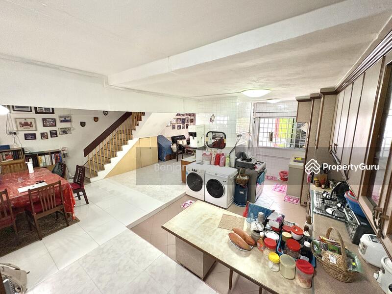 For Sale - 556 Jurong West Street 42
