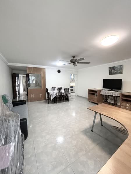 661C Jurong West Street 64, 661C Jurong West Street 64, 3 Bedrooms, 1,184 sqft, HDB Flat For Rent, by Anthony Lee, 60014129 - Living Room - PropertyGuru.com.sg