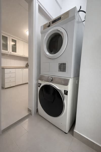 The Regalia, 2 River Valley Close, Room Rental, 50 sqft, Apartment For Rent, by James Lee, 60014386 - PropertyGuru.com.sg