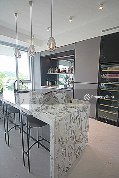 Dry Kitchen