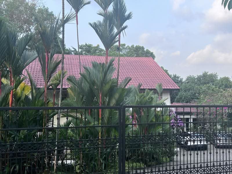 ⭐️⭐️D10 BIN TONG PARK GCB. FREEHOLD. SPRAWLING LANDSCAPE. ☎️JEAN 93571119, Bin Tong Park/Leedon/Cornwall Gardens, Tanglin / Holland / Bukit Timah, 3 Bedrooms, 4,000 sqft, Good Class Bungalow For Sale, by Jean Ong, 60014627 - Exterior - PropertyGuru.com.sg