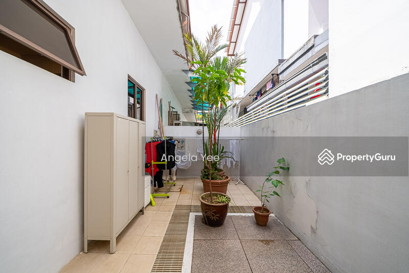 For Sale - Chuan Drive