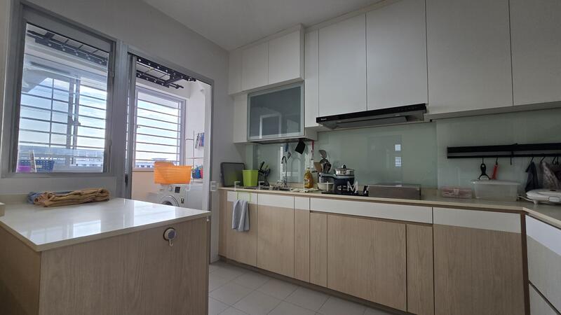 For Rent - 693C Woodlands Avenue 6