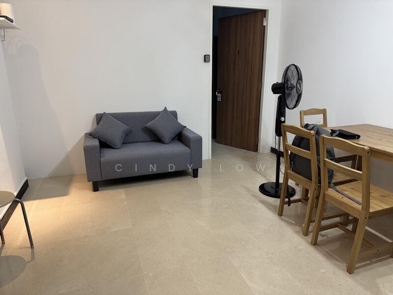 Palm Green, 481 Pasir Panjang Road, Room Rental, 90 sqft, Apartment For Rent, by Cindy Low, 60015171 - Living Room - PropertyGuru.com.sg