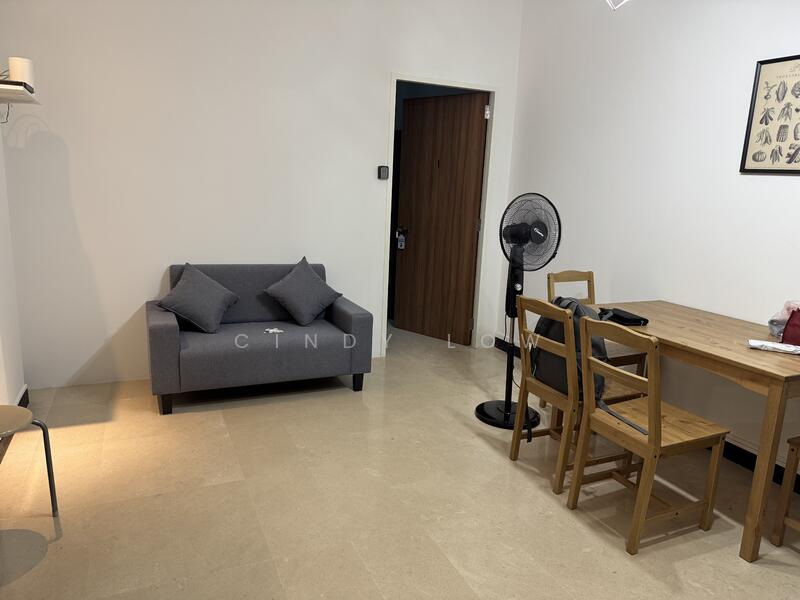 Palm Green, 481 Pasir Panjang Road, Room Rental, 90 sqft, Apartment For Rent, by Cindy Low, 60015171 - Living Room - PropertyGuru.com.sg