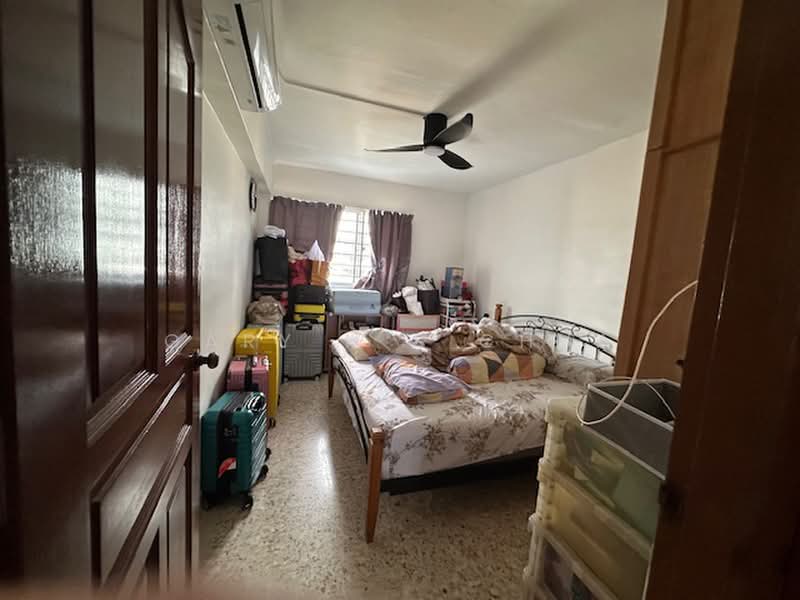 470 Ang Mo Kio Avenue 10, 470 Ang Mo Kio Avenue 10, 3 Bedrooms, 990 sqft, HDB Flat For Sale, by Gary H S Chua, 60015267 - Bedroom - PropertyGuru.com.sg