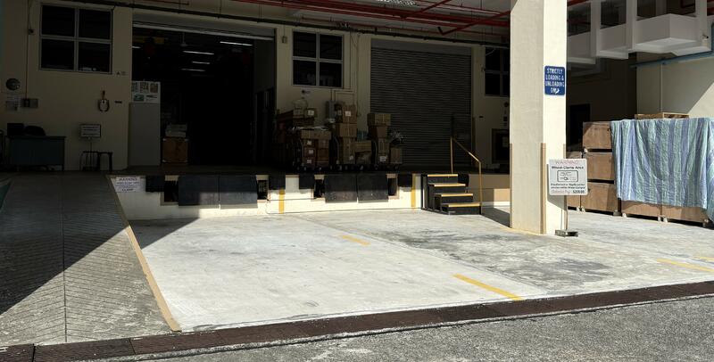 MacPherson Ind Estate - Ground level dual entrance for office and warehouse, , 1,890 sqft, Light Industrial (B1) For Rent, by Kris Lee, 60015332 - CommercialGuru.com.sg