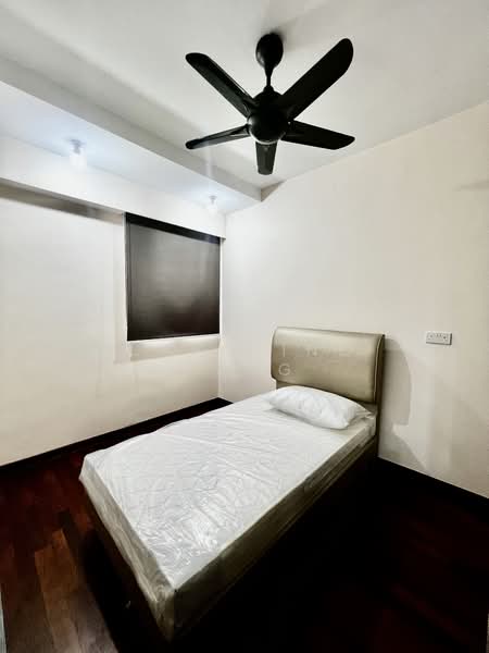 Modena, 35 Simei Street 4, Room Rental, 100 sqft, Condominium For Rent, by Caroline Yang, 60015471 - Bedroom - PropertyGuru.com.sg