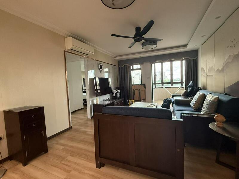 696 Jurong West Central 1, 696 Jurong West Central 1, 3 Bedrooms, 1,324 sqft, HDB Flat For Rent, by Fiona Wang, 60015474 - Living Room - PropertyGuru.com.sg