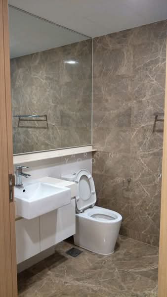 Caspian, 58 Lakeside Drive, Room Rental, 60 sqft, Condominium For Rent, by Sharon Yoo, 60015525 - Bathroom - PropertyGuru.com.sg