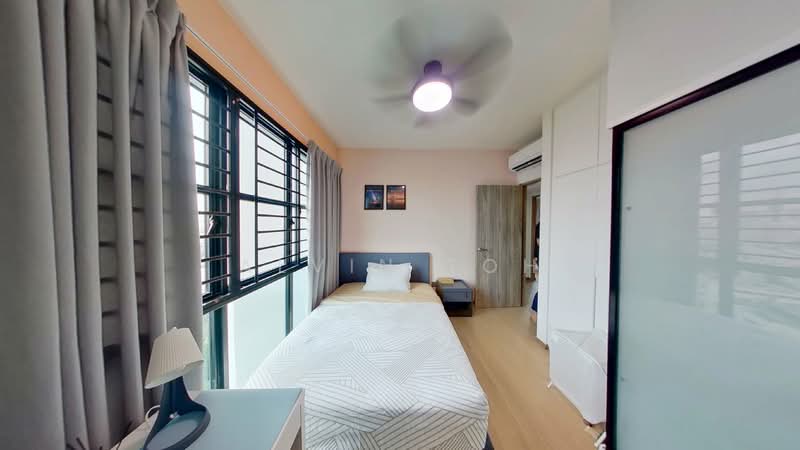 Westmere, 71 Jurong East Street 13, 5 Bedrooms, 1,098 sqft, Condominium For Rent, by Alvin Toh, 60015830 - Bedroom - PropertyGuru.com.sg