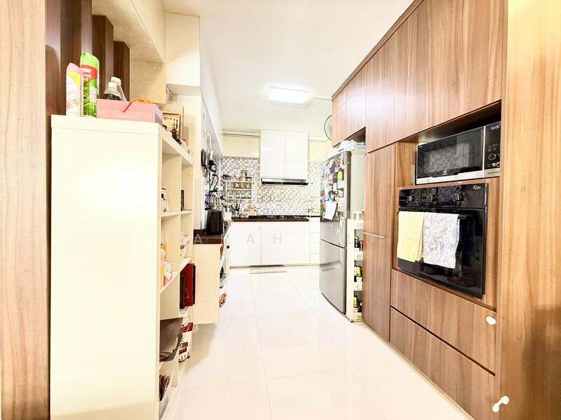 899A Woodlands Drive 50, 899A Woodlands Drive 50, 3 Bedrooms, 1,270 sqft, HDB Flat For Sale, by Farah Ali, 60015944 - Kitchen - PropertyGuru.com.sg