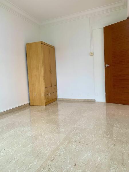 For Sale - 335 Sembawang Close