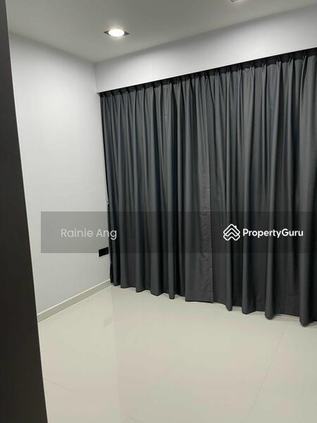 For Rent - Prive