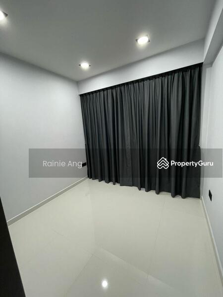 For Rent - Prive