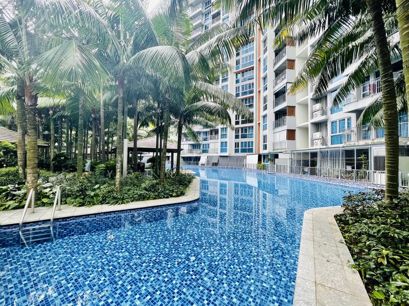 Q Bay Residences, 15 Tampines Street 86, Studio, 300 sqft, Condominium For Rent, by Young Chng, 60016093 - Pool - PropertyGuru.com.sg