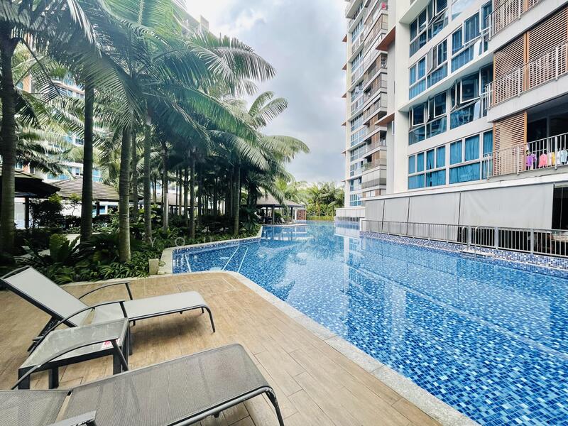 Q Bay Residences, 15 Tampines Street 86, Studio, 300 sqft, Condominium For Rent, by Young Chng, 60016093 - Pool - PropertyGuru.com.sg