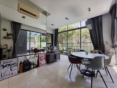 For Sale - Tropics @ Haigsville