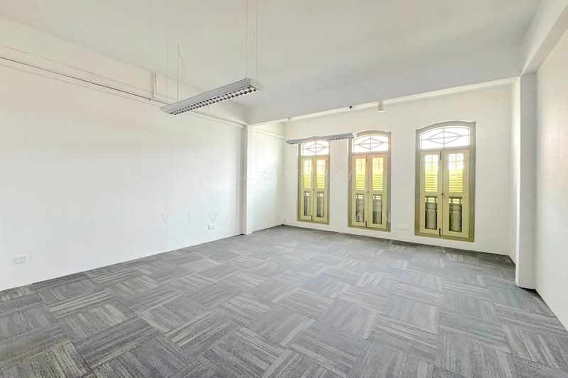 Club Street Office with 2 Toilets, Duxton Road/ Ann Siang Road/ Tras Street, 1,700 sqft, Shop / Shophouse For Rent, by Vivien Tan, 60016117 - CommercialGuru.com.sg