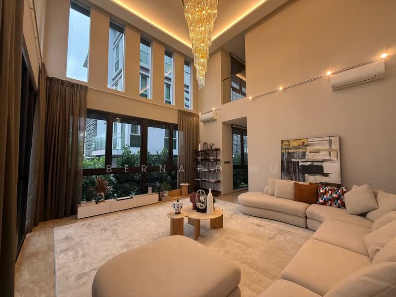Prime Location / Fernhill Road, Fernhill Road / Robin Road / Margoliouth Road, 6 Bedrooms, 7,441 sqft, Semi-Detached House For Sale, by Bernard Wu, 60016126 - Living Room - PropertyGuru.com.sg