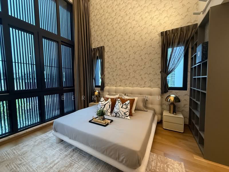 Prime Location / Fernhill Road, Fernhill Road / Robin Road / Margoliouth Road, 6 Bedrooms, 7,441 sqft, Semi-Detached House For Sale, by Bernard Wu, 60016126 - Bedroom - PropertyGuru.com.sg