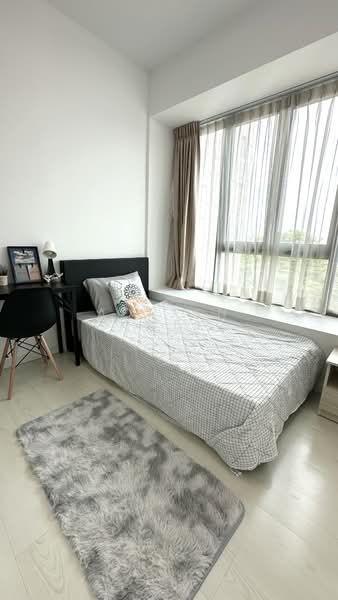 Hundred Trees, 81 West Coast Drive, Room Rental, 120 sqft, Condominium For Rent, by Adrian Kwek, 60016197 - Bedroom - PropertyGuru.com.sg