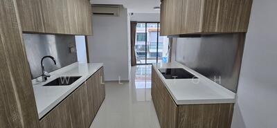 For Sale - Flora View