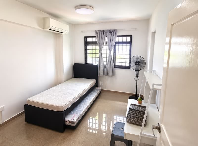685A Choa Chu Kang Crescent, 685A Choa Chu Kang Crescent, Room Rental, 100 sqft, HDB Flat For Rent, by Kevin Li, 60016228 - Bedroom - PropertyGuru.com.sg