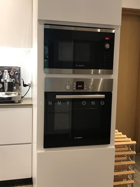 St. Martin Residence, 2 Saint Martin's Drive, 3 Bedrooms, 2,035 sqft, Condominium For Sale, by Jenny Ong, 60016407 - Kitchen - PropertyGuru.com.sg