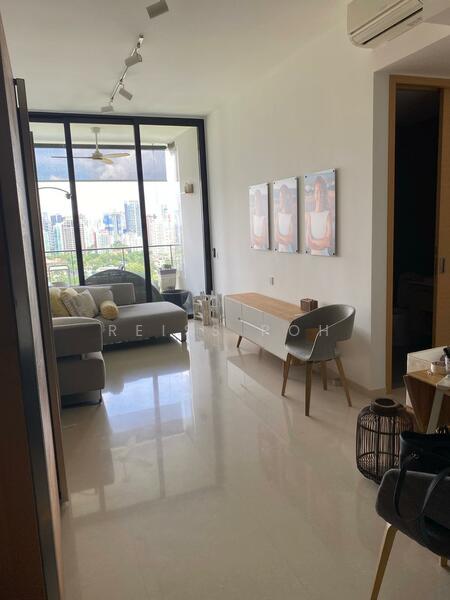 The Crest Condominium For Sale at S$ 2,282,280 | PropertyGuru Singapore - Living Room