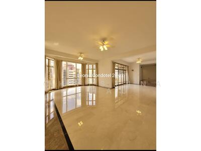 For Rent - Leonie Condotel