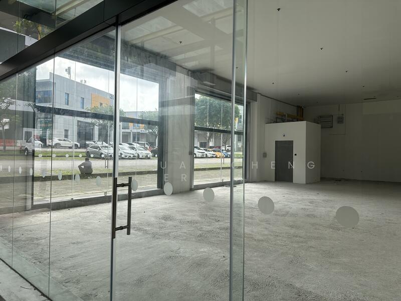 Tradehub 21, 8 Boon Lay Way, 2,787 sqft, Light Industrial (B1) For Rent, by Lee Guat Cheng Serena, 60016588 - Others - CommercialGuru.com.sg