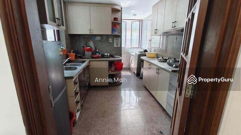 For Rent - Master room @10E Sixth Ave MRT, Bukit Timah, Turf club, NUS, SIM, Polytechnic