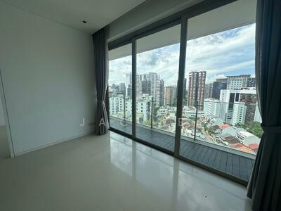 For Sale - Scotts Square